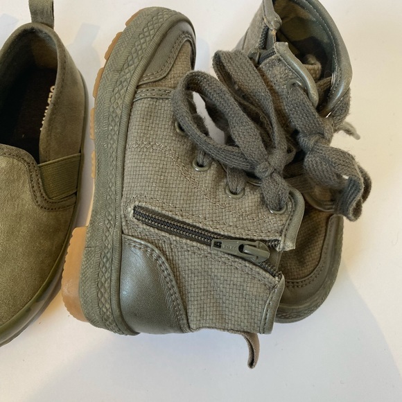 Bundle of boys size 6 old navy/ zara shoe… - Picture 5 of 6